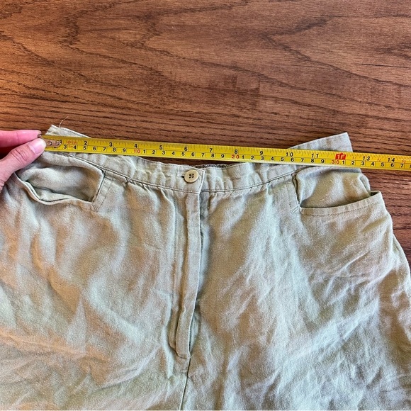 Eileen Fisher 100% Linen Shorts Pale Green Casual Women's Sz Medium Made in USA - Picture 6 of 8